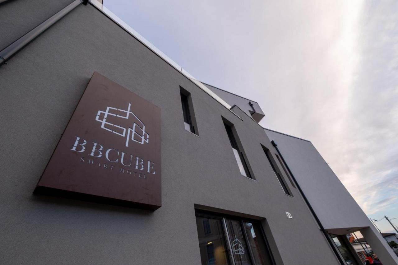 Bbcube Hotel Porto Viro Exterior foto